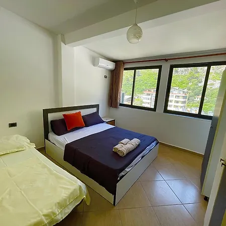 Kloi Luxe Appart-hotel 2*