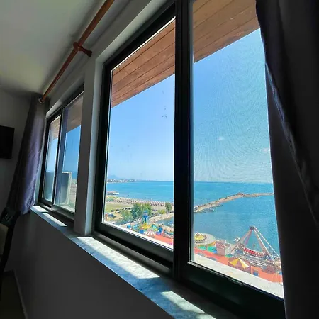 מלון Kloi Beachfront Shëngjin