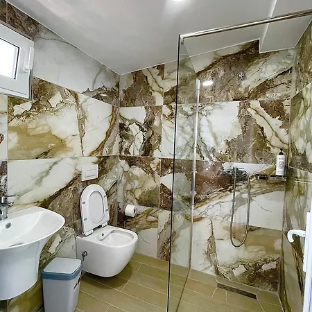 Kloi Luxe Appart-hotel Hotell