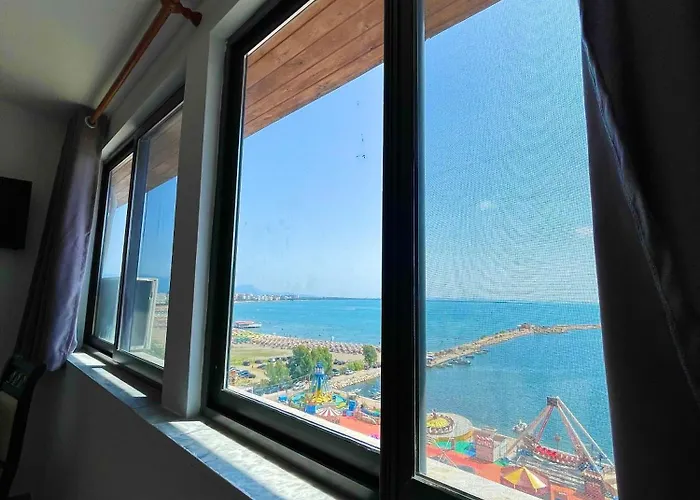 Otel Kloi Beachfront Shëngjin
