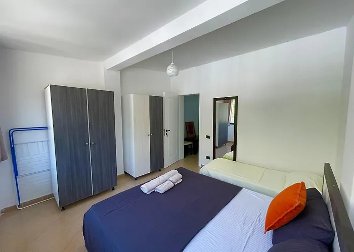 Kloi Beachfront 2*