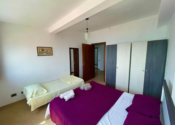 Kloi Beachfront 2* Shëngjin