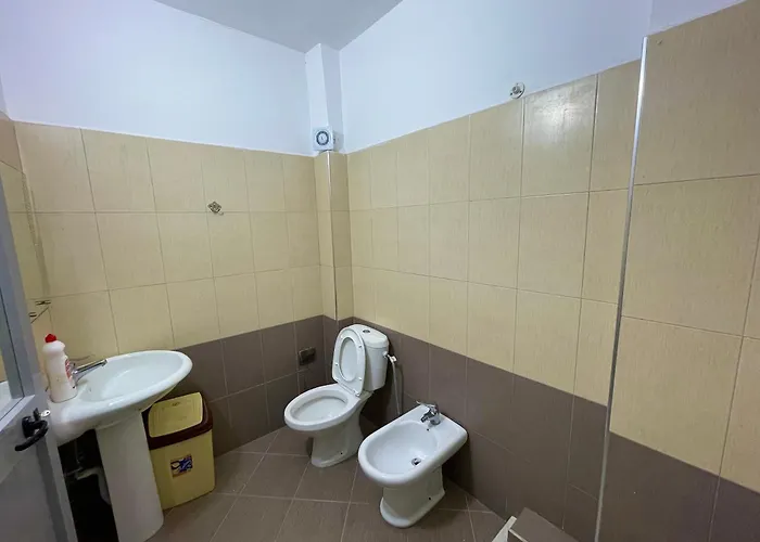 Kloi Beachfront Hotel 2*